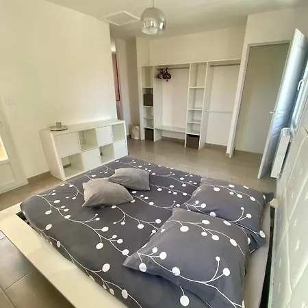 Hébergement de vacances La Maison D'angelo - 8 Personnes - Piscine