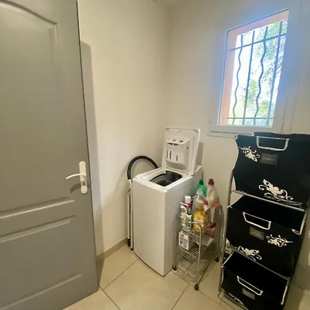 Hébergement de vacances La Maison D'angelo - 8 Personnes - Piscine Visan