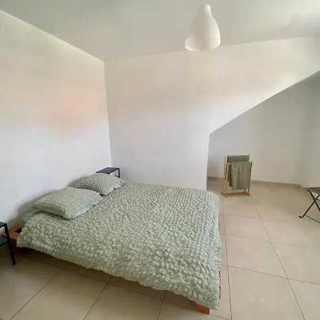 La Maison D'angelo - 8 Personnes - Piscine Holiday home